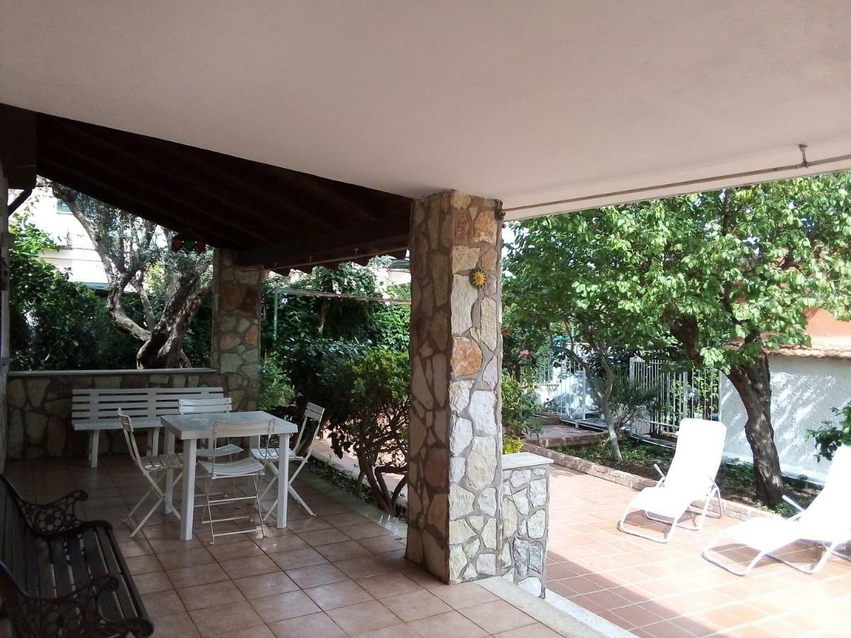 Villa Il Giardino Di Hyccara Carini Exterior foto